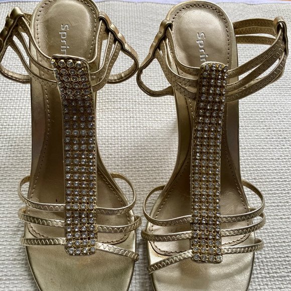 Champagne Gold Shoes - Size 8 - Picture 3 of 4